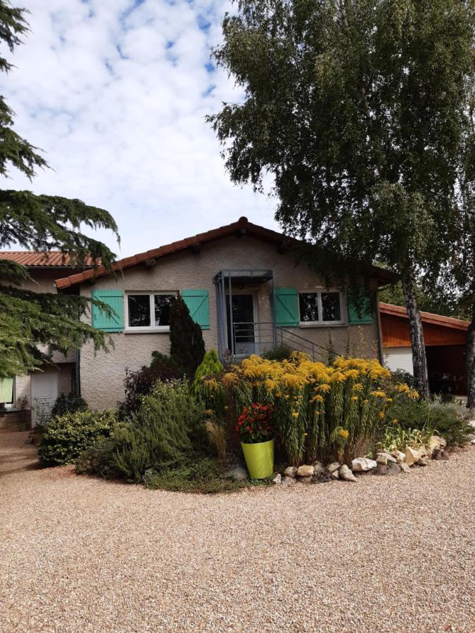 Bed and Breakfast La Ferme De Capucine à Culhat Extérieur photo
